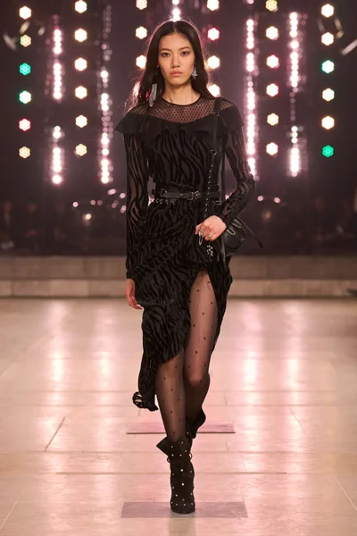 Look 31